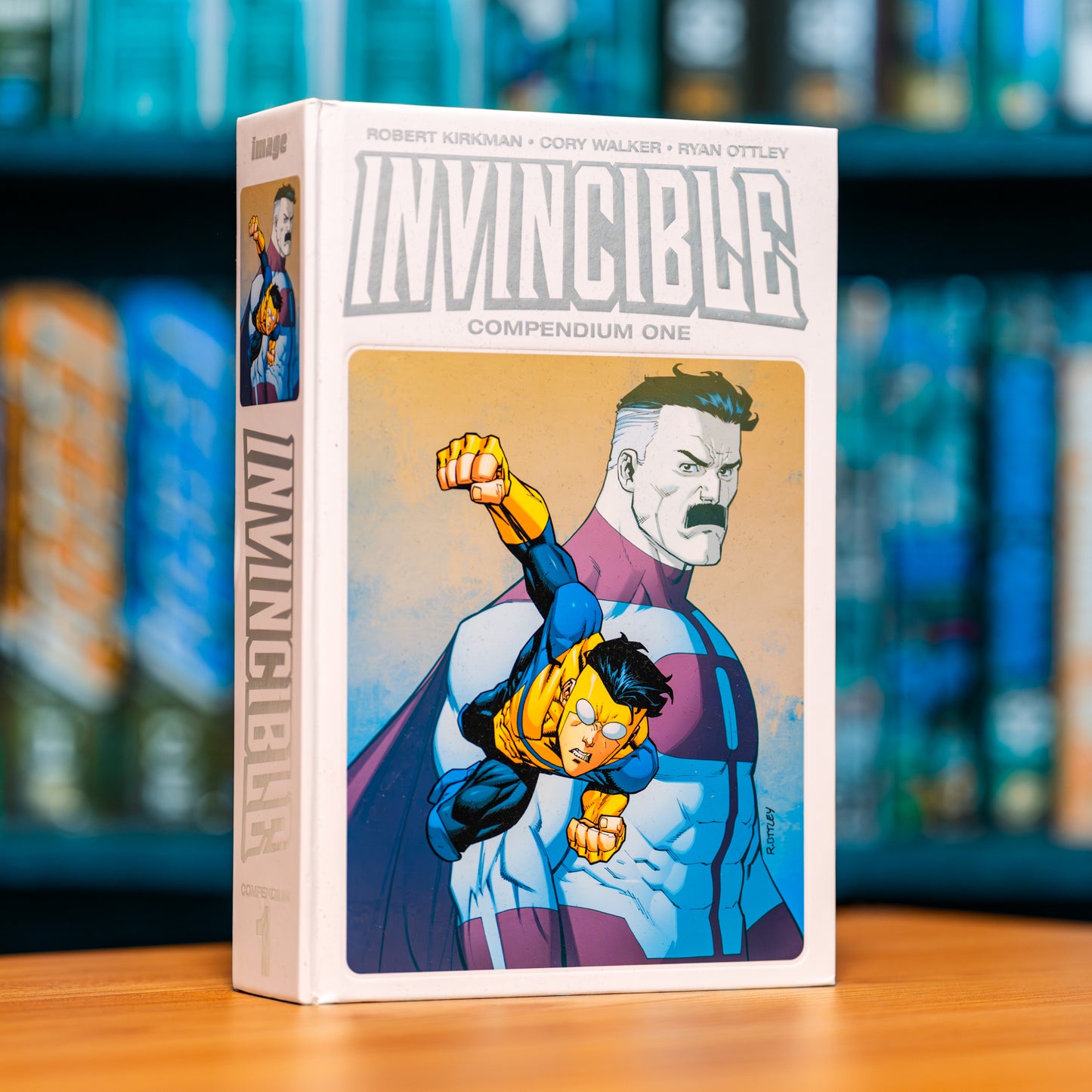 INVINCIBLE COMPENDIUM HC VOL 01 Restocking 6/17/26