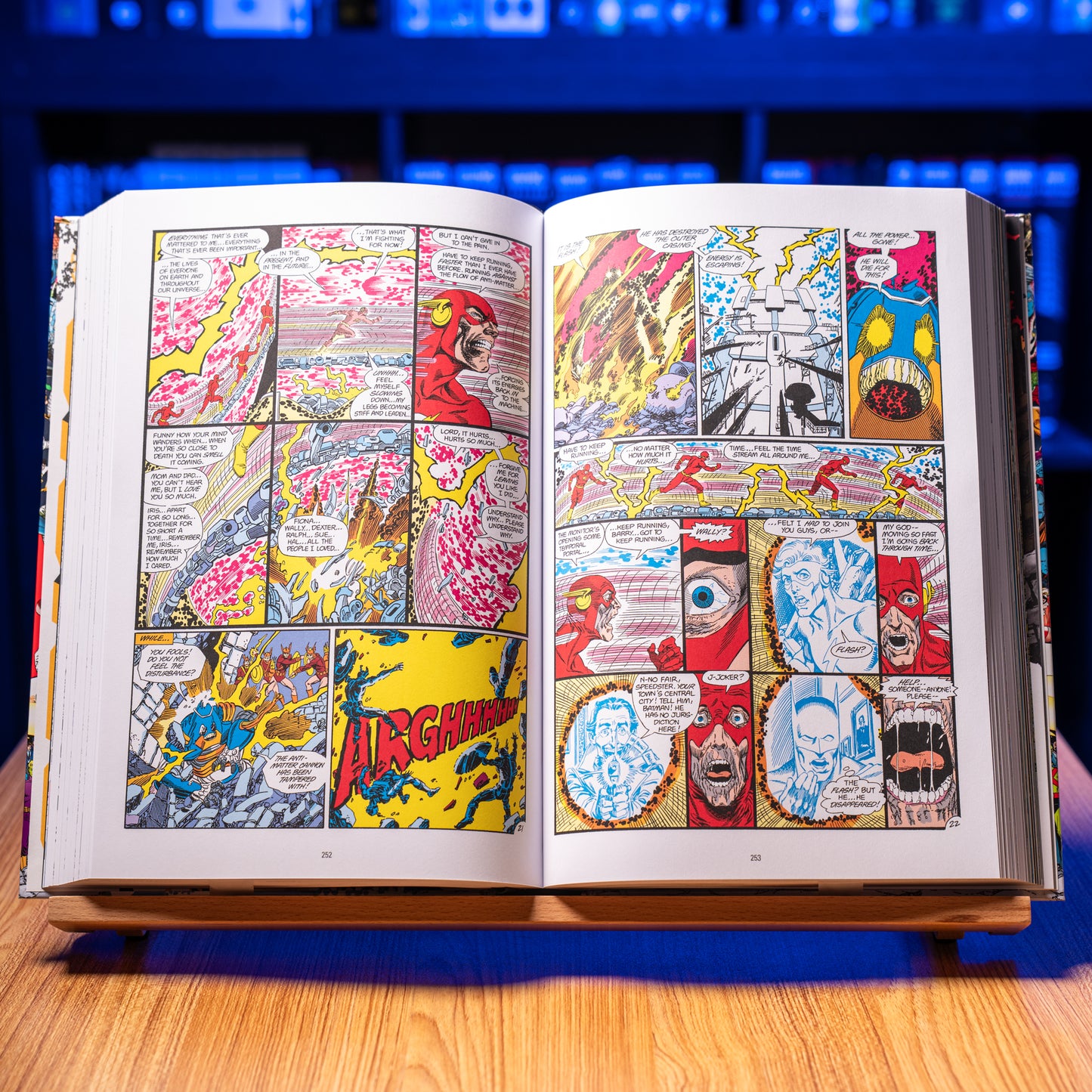 CRISIS ON INFINITE EARTHS: ABSOLUTE EDITION