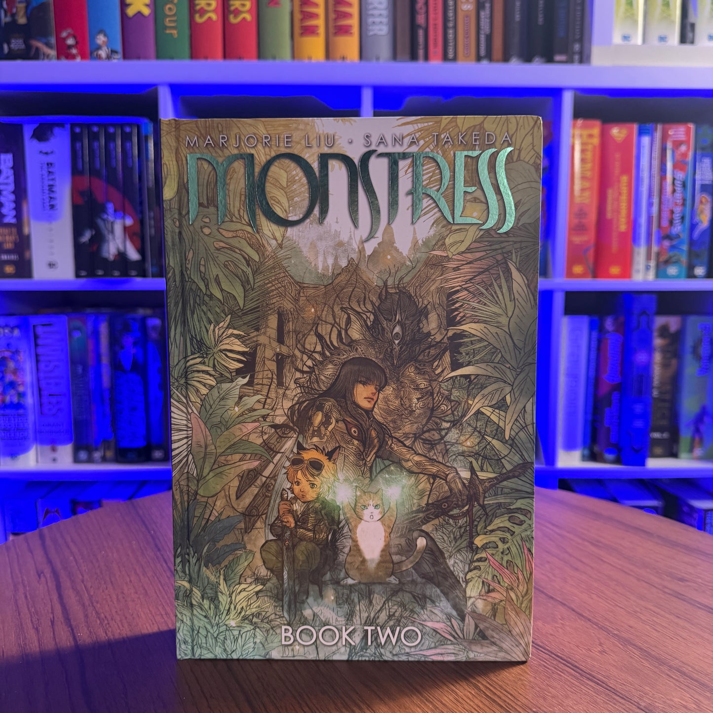 Monstress Deluxe HC Vol 2